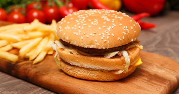 Good News: Looks Like Fast Food May Not Cause Obesity After All!