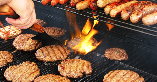 People Are Visiting The ER After Eating Burgers From The Grill