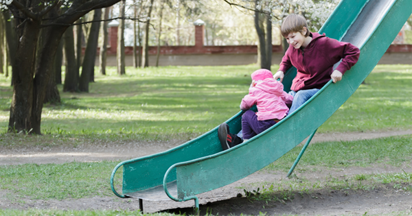 Two Kids Have Had Their Fingers Amputated While Playing On A Public Playground