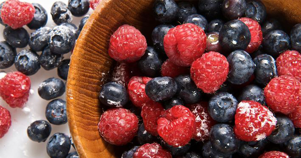 4 Simple Ways To Keep Your Fresh Berries From Spoiling Too Soon