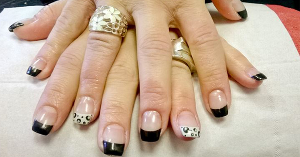 Doctors Warn Ladies That Gel Manicures May Cause Cancer, Wrinkles, AND...